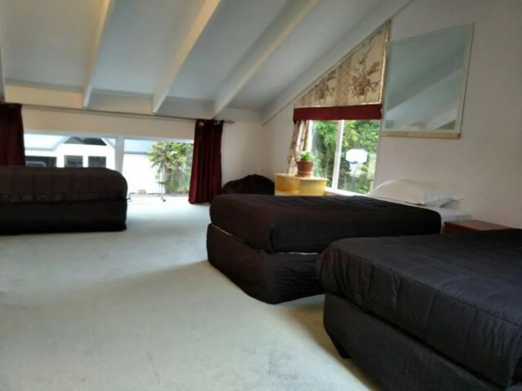 Amazing Lakeview Loft Rotorua 0*,  New Zealand
